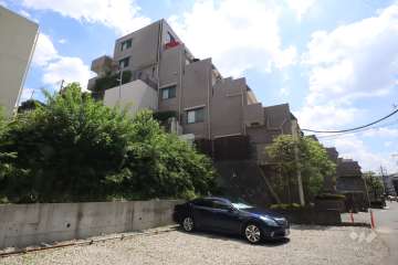 バースシティ溝の口プラザAの外観(北西側から)