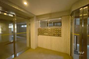 エントランス内の共用ポスト