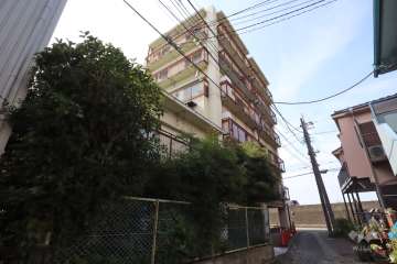 サンコーポたまがわの外観(南東側)