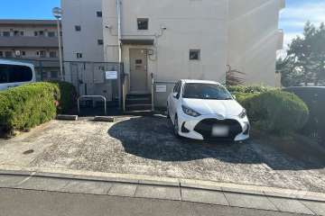 敷地内駐車場（屋外平面式）