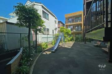 敷地内にある広場