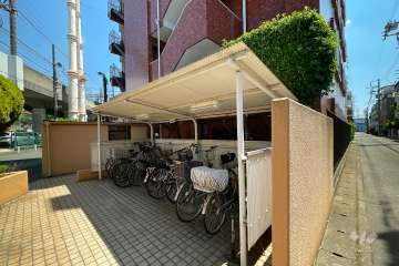 駐輪場（屋根あり）
