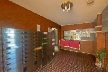 エントランスホール（共用ポスト）