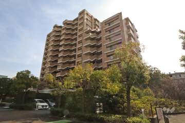 メイフェアパークス溝の口F棟の外観（北西側から）