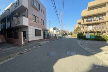 敷地西側の前面道路　　