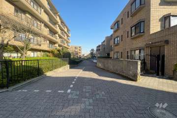 駐車場の出入り口　