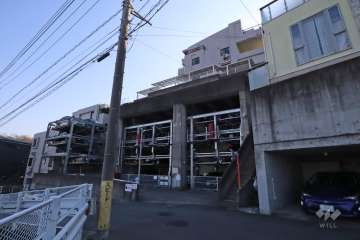 ニューウェルテラス元住吉A棟の外観（北側から）