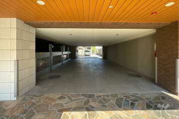 敷地内駐車場（屋内機械式・屋外平面式）