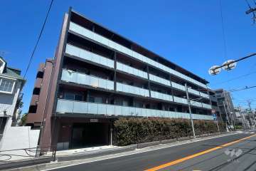 クラリッサ川崎梶ヶ谷の外観（南西側から）