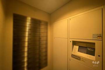 共用ポストと宅配ボックス