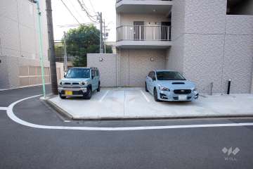 敷地内駐車場（屋外平面式）