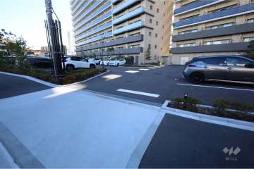 駐車場の出入口