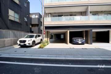 敷地内駐車場（屋外平面式・屋内平面式）