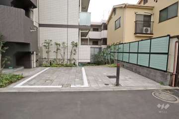 敷地内駐車場（屋外平面式）