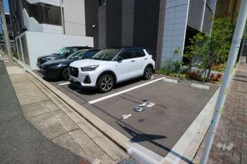 敷地内駐車場（屋外平面式）