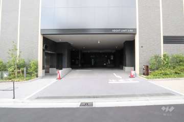 駐車場の出入り口