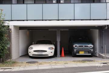 敷地内駐車場（屋内平面式）
