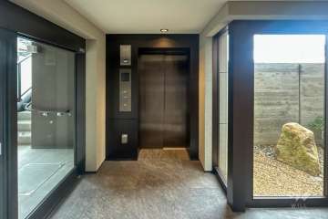 エレベーターホール