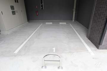 敷地内駐車場（屋内平面式）