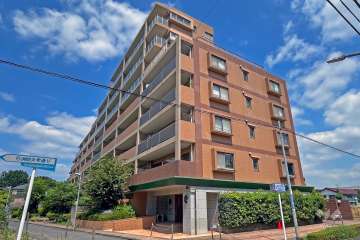 レクセルマンション三鷹の森の外観（南西側から）