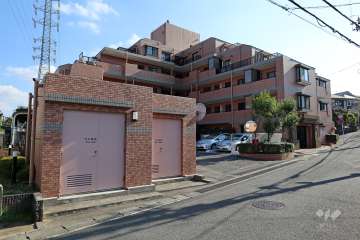 溝の口南パークホームズ弐番館の外観(北西側から)