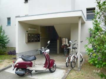 住戸入口（共用ポスト）