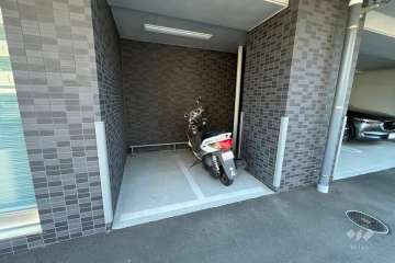 バイク置場