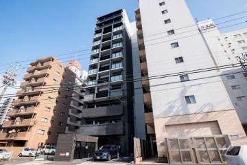 ディアレイシャス金山の外観（南西側から）