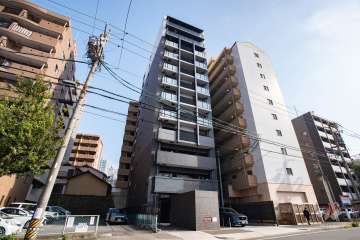 ディアレイシャス金山の外観（北西側から）