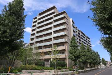 アトラスシティ世田谷船橋の外観（南側から）