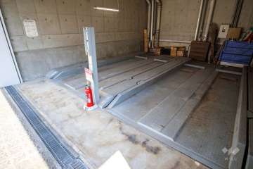 敷地内駐車場(屋内機械式)