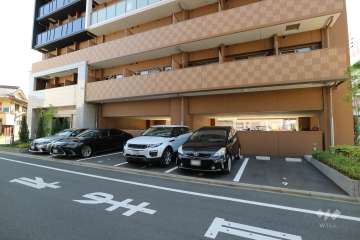 敷地内駐車場(屋外平面式)