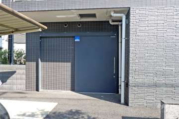 屋内に設けられた駐輪場