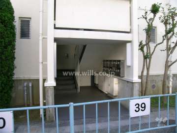 エントランス（共用ポスト）