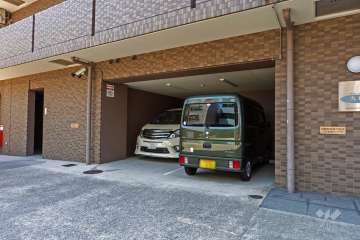 敷地内駐車場（屋内平面式）