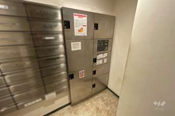 宅配ボックスと共用ポスト