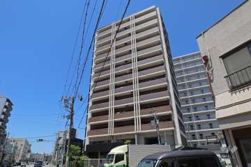 アービング川口の外観（南東側から）