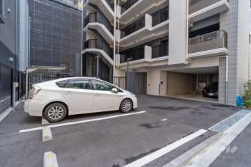敷地内駐車場（屋外平面式）