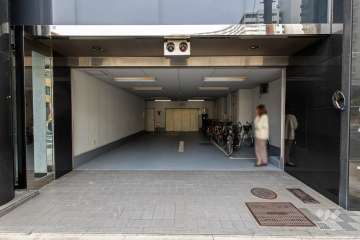 駐車場の出入り口・敷地内駐車場（屋内機械式）