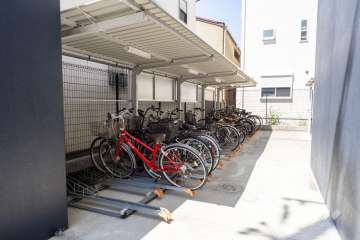 駐輪場（屋根あり）