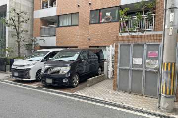 敷地内駐車場（屋外平面式）