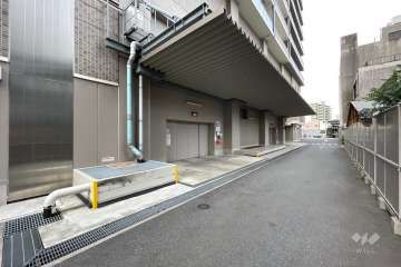 敷地内駐車場（屋内機械式）