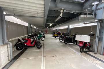バイク置場