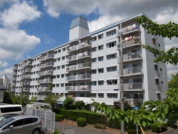 ＯＴＣ第一ハイツの外観（南東側から）