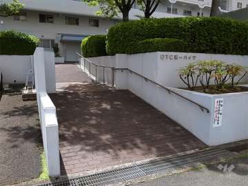 エントランスアプローチ