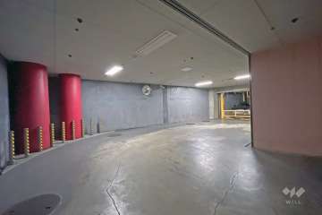 敷地内駐車場（屋内機械式）
