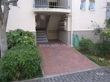 3号棟の住戸入口