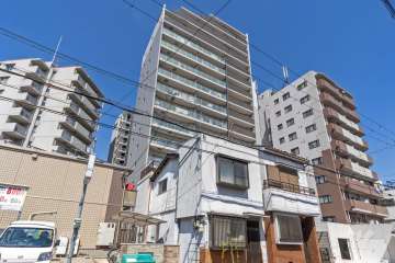 エスリードOSAKAMIDWESTの外観（南西側から）