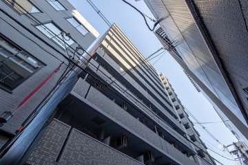 エスリード本町の外観（北西側から）