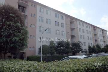 有楽箕面ハイツ6号棟の外観（北東側から）